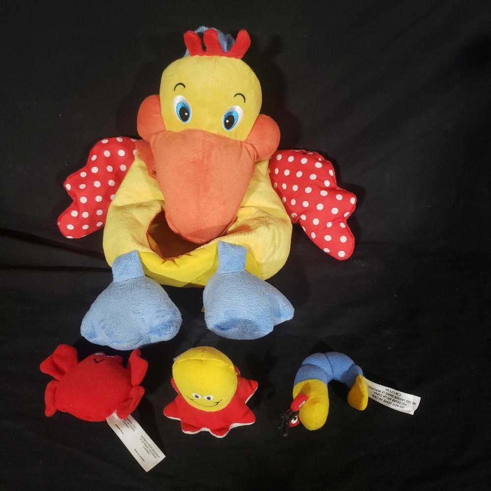 Melissa & Doug K's Kids Hungry Pelican